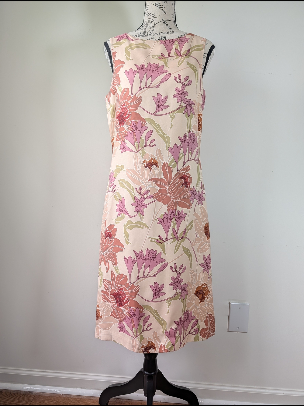 Tommy Bahama 100% Silk Dress Size 6 Sleeveless Floral Print Lined Shift Sheath